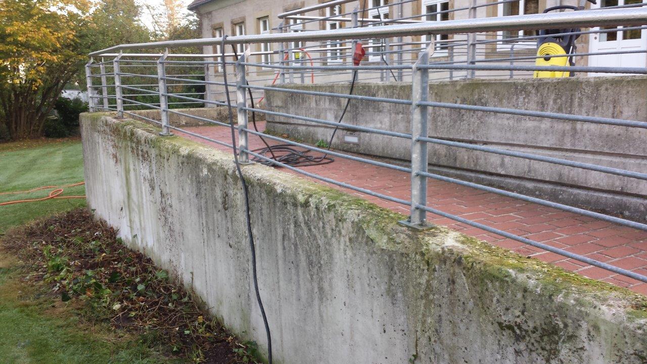 Pfarrheim Bersenbrück – vor der Wasserhochdruckreinigung